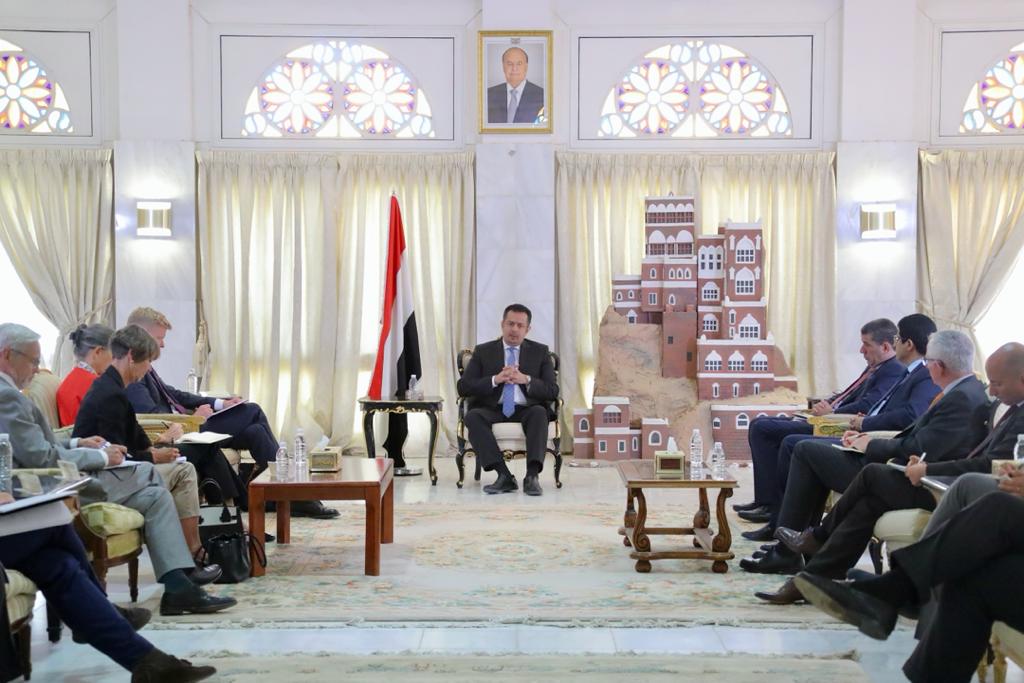 رئيس الوزراء: حان الوقت لتحديد الطرف المعرقل للحل السياسي واتخاذ مواقف حازمة