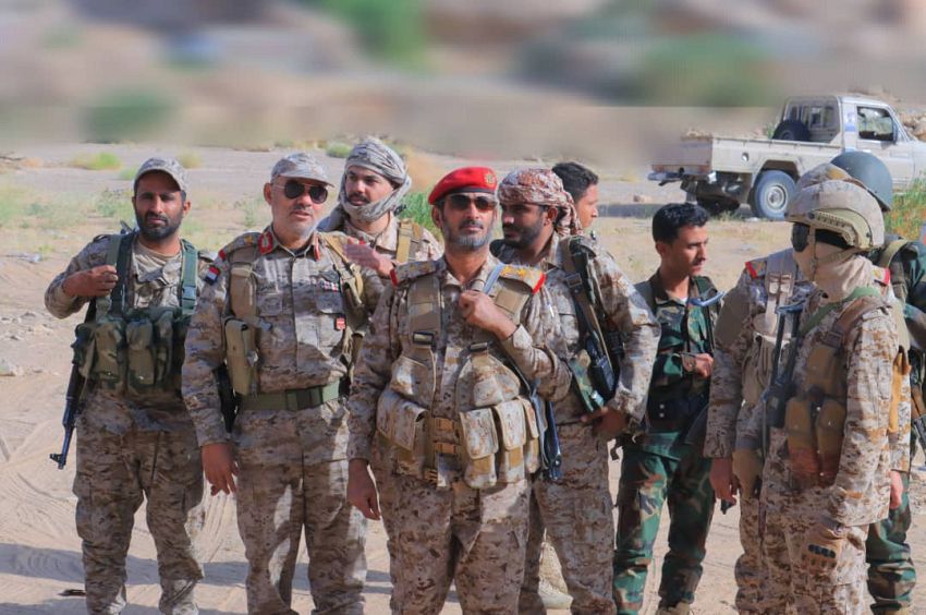 رئيس الأركان يتفقد أبطال المنطقة العسكرية الثالثة المرابطين في جبهات القتال