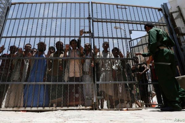بهذه الطريقة الوحشية .. يتم تصفية المختطفين في سجون مليشيا الحوثي