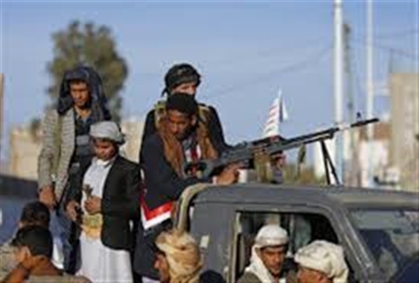 إب.. عصابة حوثية تنهب مبالغ مالية من أحد المواطنين أثناء ذهابه لسداد تكاليف علاجية
