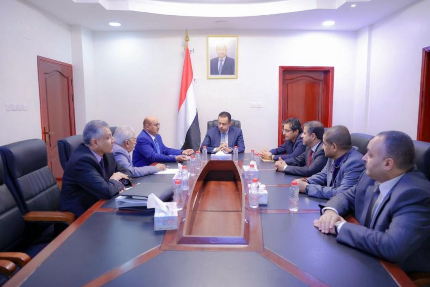 رئيس الوزراء يناقش مع مجلس إدارة البنك المركزي مستوى الإجراءات الرقابية على قطاع البنوك