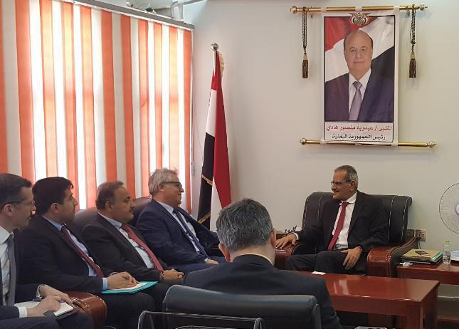 أكثر من 500 منحة تركية لخريجي الثانوية باليمن