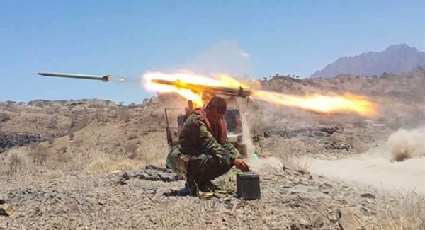 الجيش يعطب آلية عسكرية حوثية غربي تعز ويحبط هجوماً شمالي المحافظة