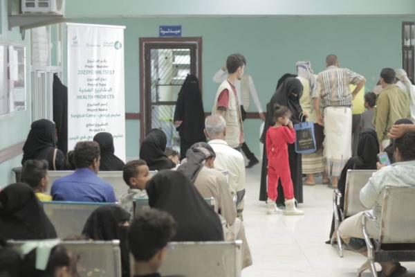 مؤسسة العون المباشر الكويتية تنفذ مخيمًا طبيًا لإجراء 300 عملية جراحية في عدن 
