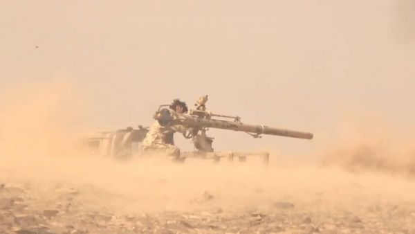 مواجهات عنيفة بين قوات الجيش ومليشيا الحوثي غربي تعز