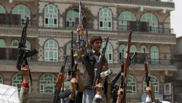 فرز طائفي.. لجان "حوثية" سرية تجمع بيانات الموظفين بما فيها توجههم "المذهبي"