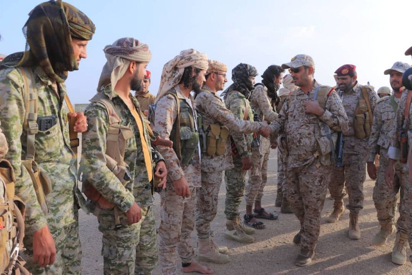 رئيس هيئة الأركان يزور أبطال المنطقة العسكرية السادسة