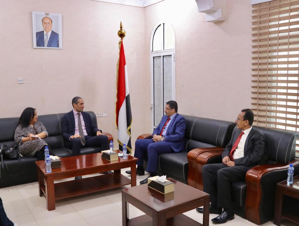 وزير الخارجية يلتقي مدير عمليات منظمة نداء جنيف