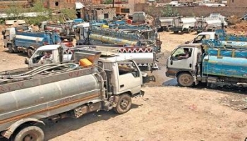 ميلشيا الحوثي ترفع سعر "وايت" الماء إلى عشرين ألف ريال في إب
