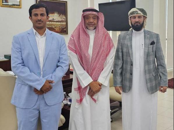 الرباش يبحث مع نظيره السعودي تسهيلات العمرة لبلادنا