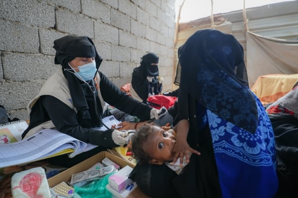 وفاة وإصابة نحو 35 شخصًا.. الكوليرا يجتاح إحدى مديريات محافظة إب