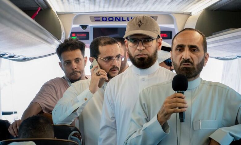 تدشين دورة ميدانية لمشرفي حافلات نقل حجاج اليمن