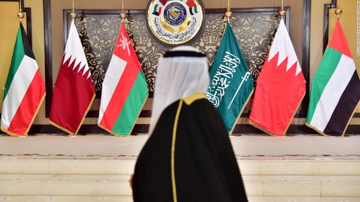 مجلس التعاون الخليجي يؤكد دعمه الكامل لمجلس القيادة برئاسة الرئيس العليمي