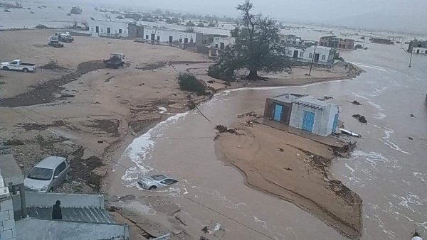 الفاو تحذر من وقوع أعاصير في خليج عدن والبحر العربي خلال الأيام القادمة